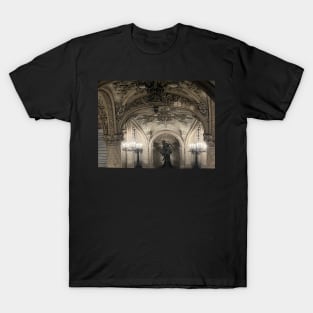 Pythia of the Opera Garnier T-Shirt